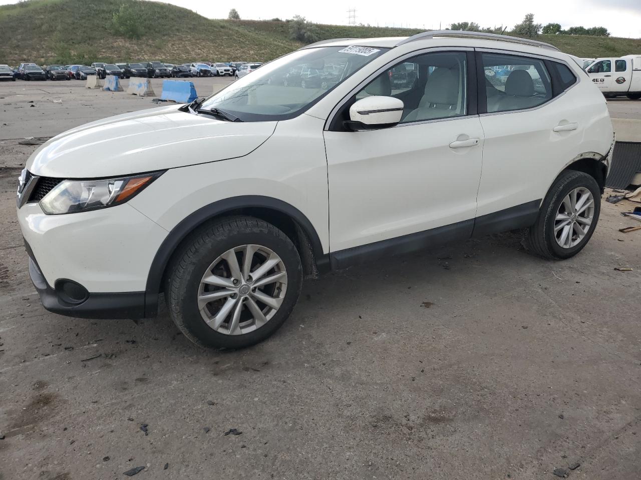 NISSAN ROGUE SPORT S