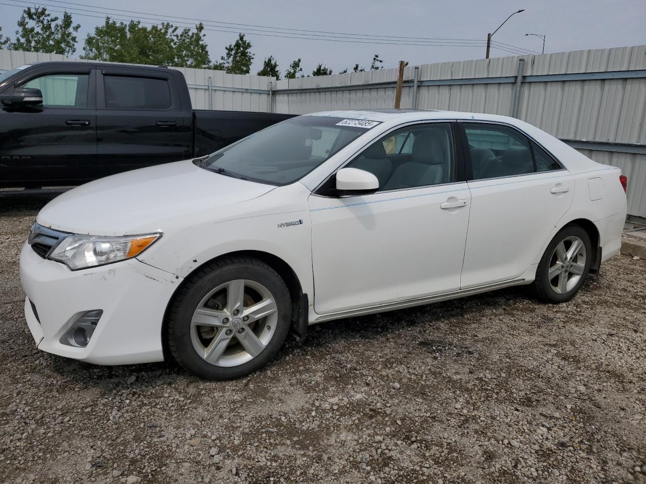 TOYOTA CAMRY HYBRID