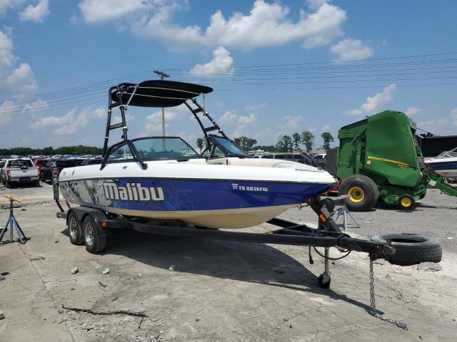 MALIBU BOAT 2002 MB2K9439E202 photo #1