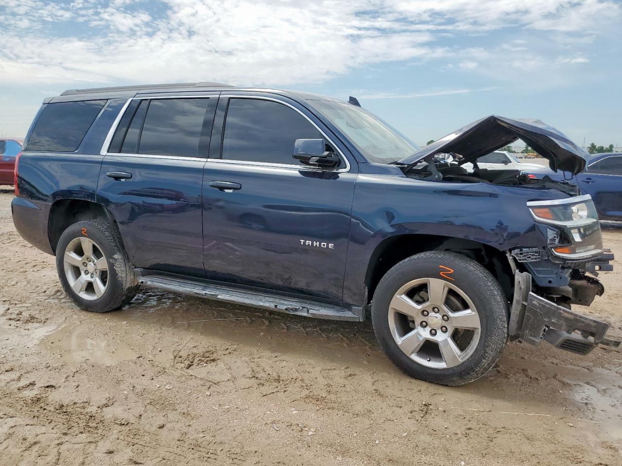 CHEVROLET TAHOE C1500 LS