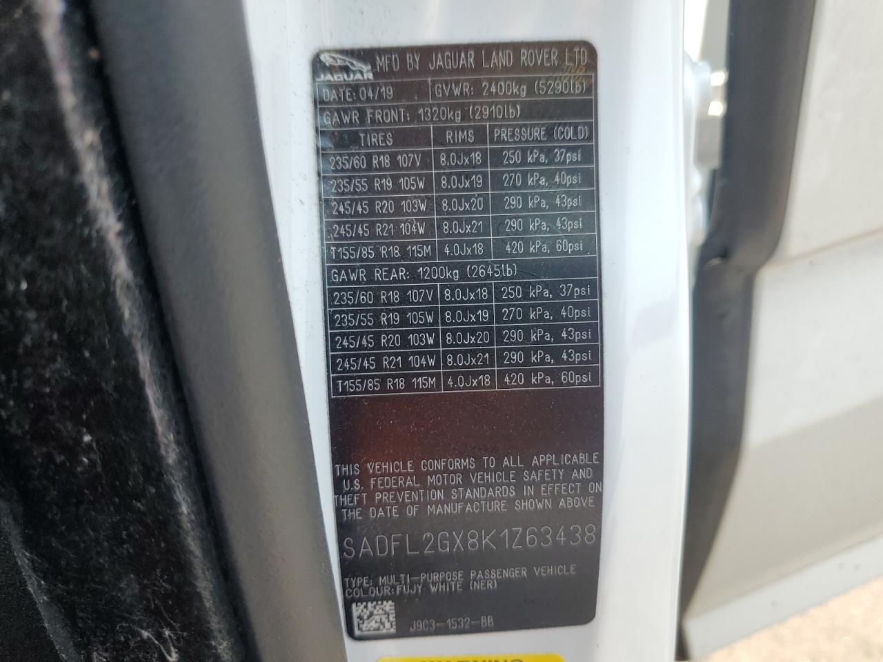 JAGUAR E-TYPE R-DYNAMIC SE