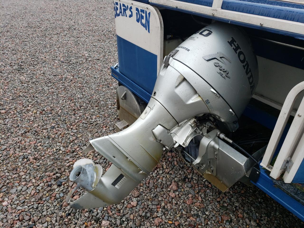 Lot #3191511998 1998 CRESCENT PONTOONIII