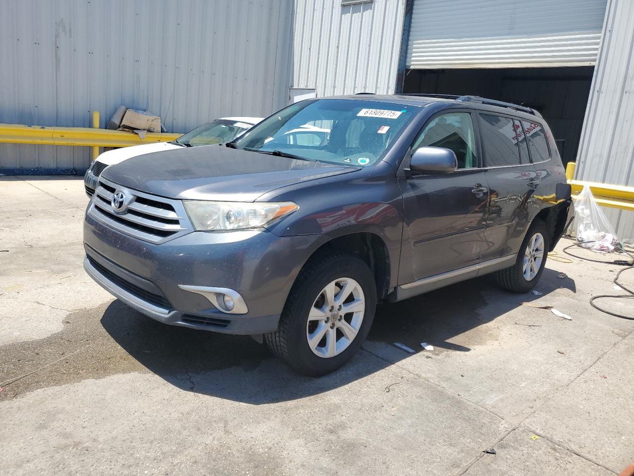 TOYOTA HIGHLANDER BASE