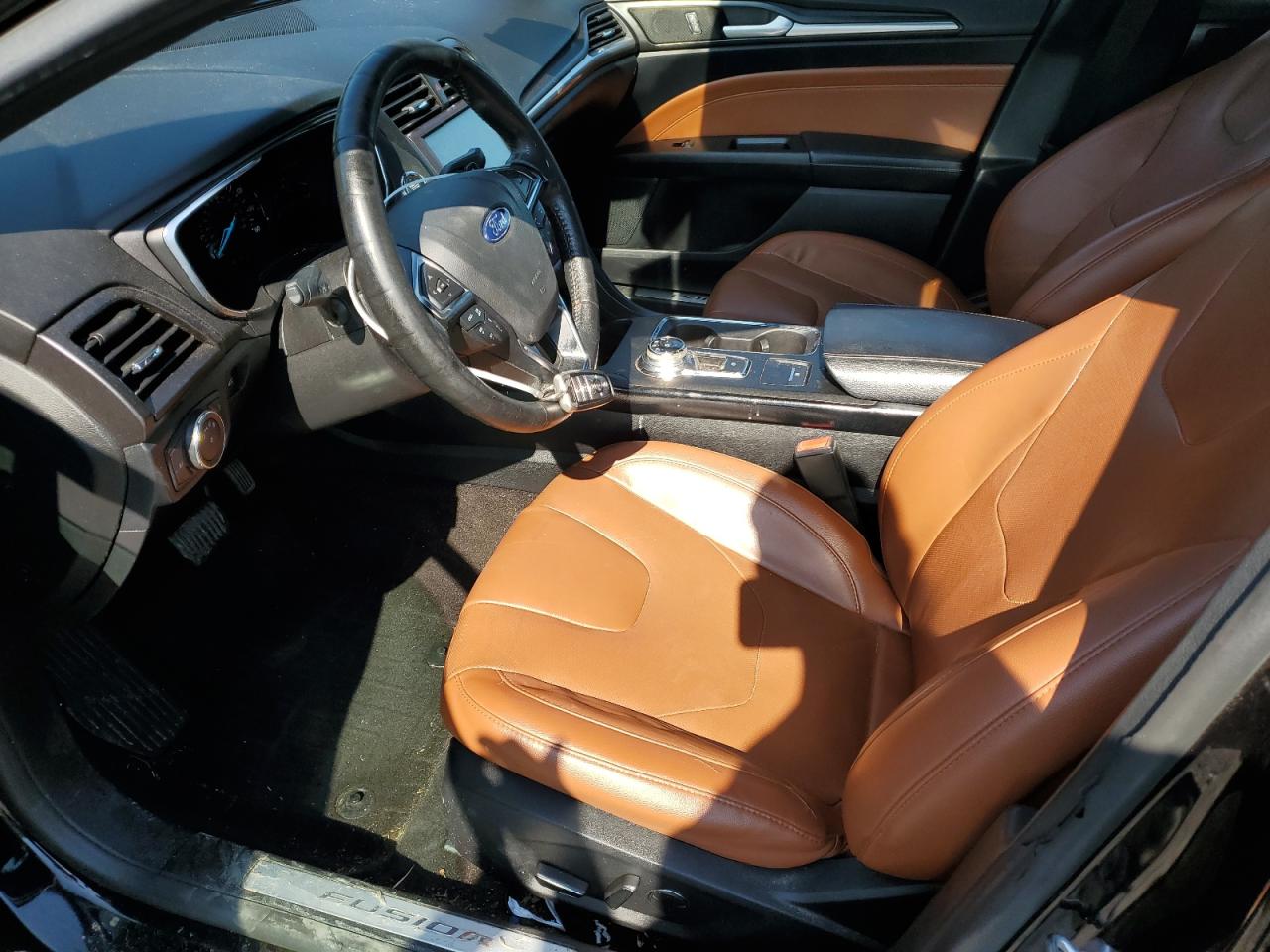 FORD FUSION TITANIUM