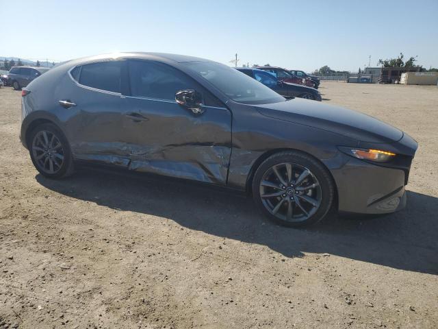 Vin: jm1bpbjmxk1123383, lot: 62372965, mazda 3 20194