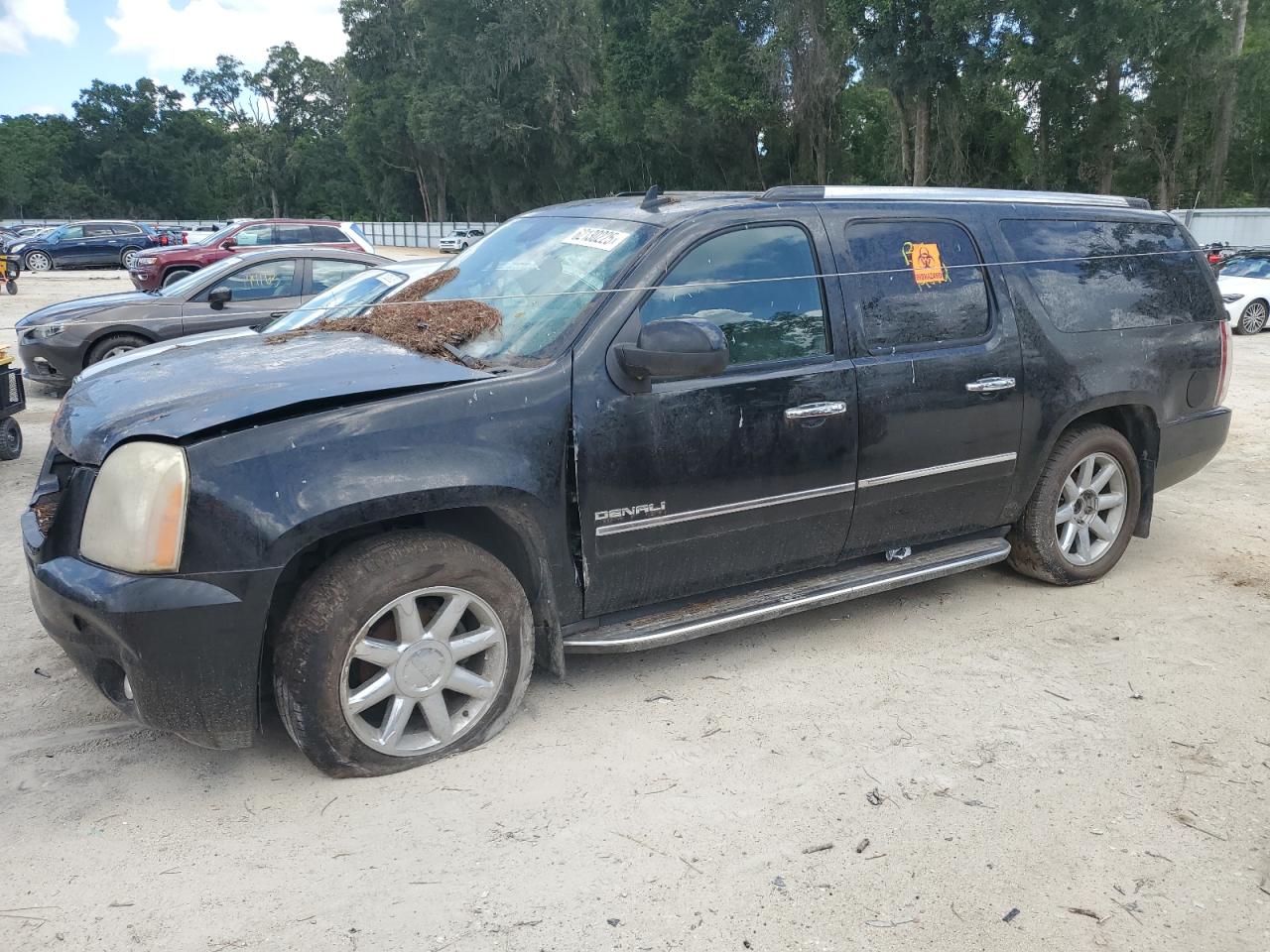 GMC YUKON DENALI