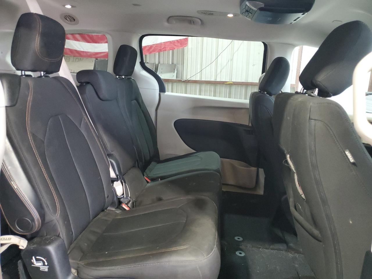 CHRYSLER PACIFICA TOURING