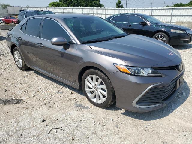 2022 TOYOTA CAMRY LE - 4T1C11AK7NU689014