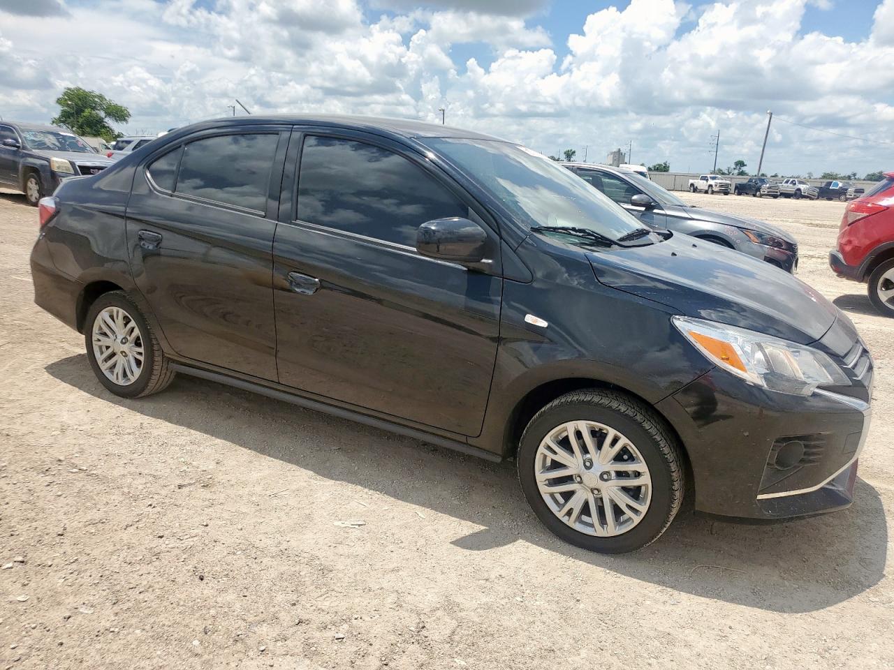 MITSUBISHI MIRAGE G4 ES