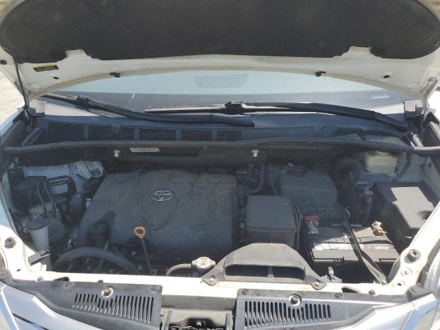 2017 TOYOTA SIENNA XLE 5TDYZ3DC0HS866479