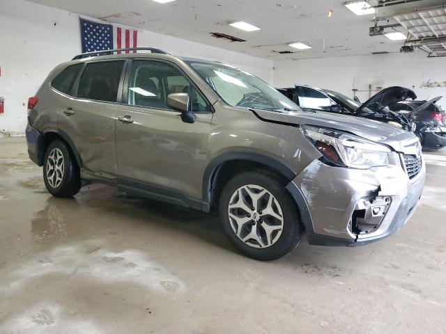 Vin: jf2skajc3lh427908, lot: 61775115, subaru forester premium 20204