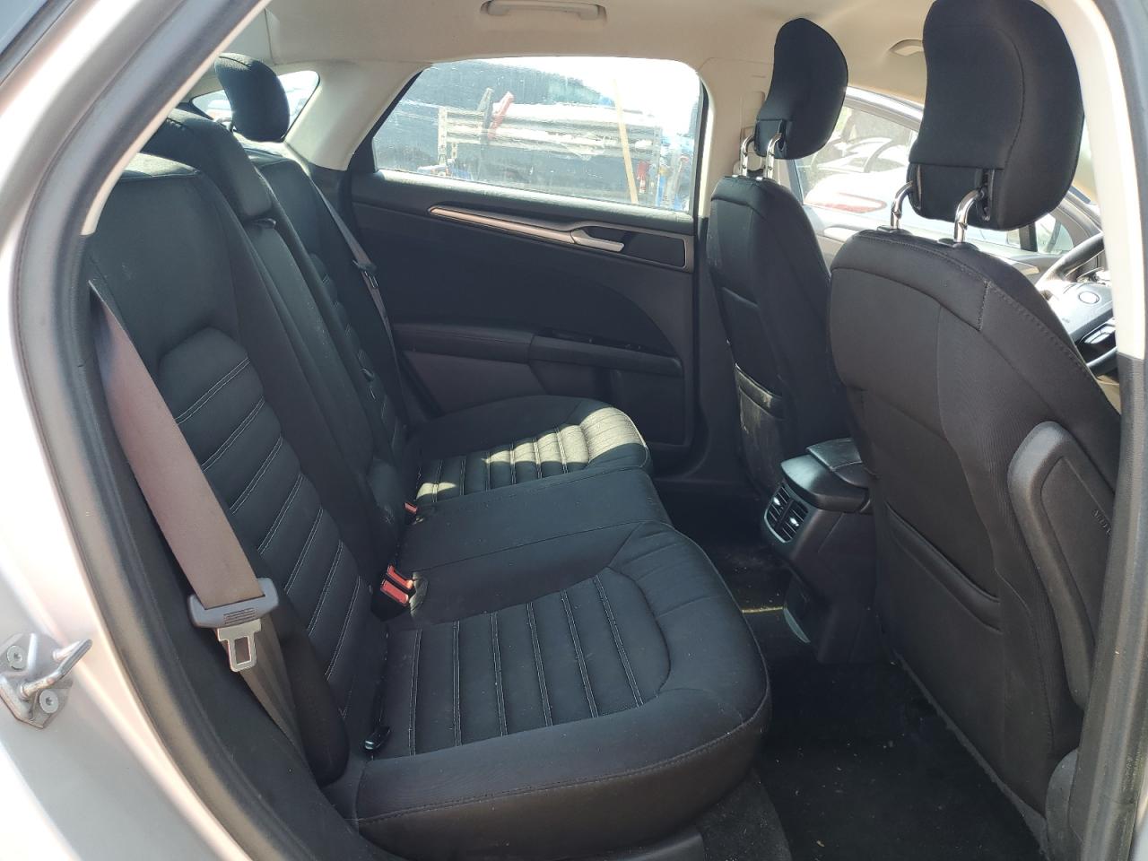 Ford Fusion se 2015