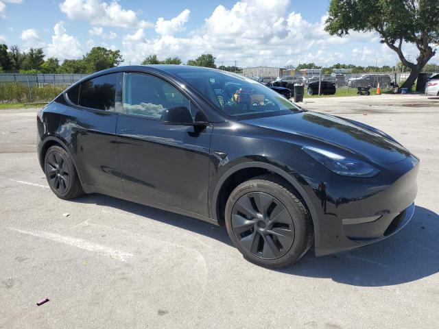 2024 TESLA MODEL Y 7SAYGDED9RF197995