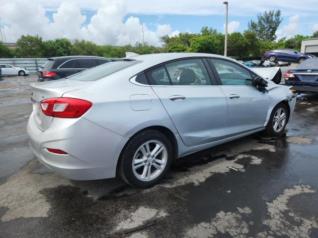 Vin: 1g1be5sm9h7163216, lot: 62366205, chevrolet cruze lt 20173