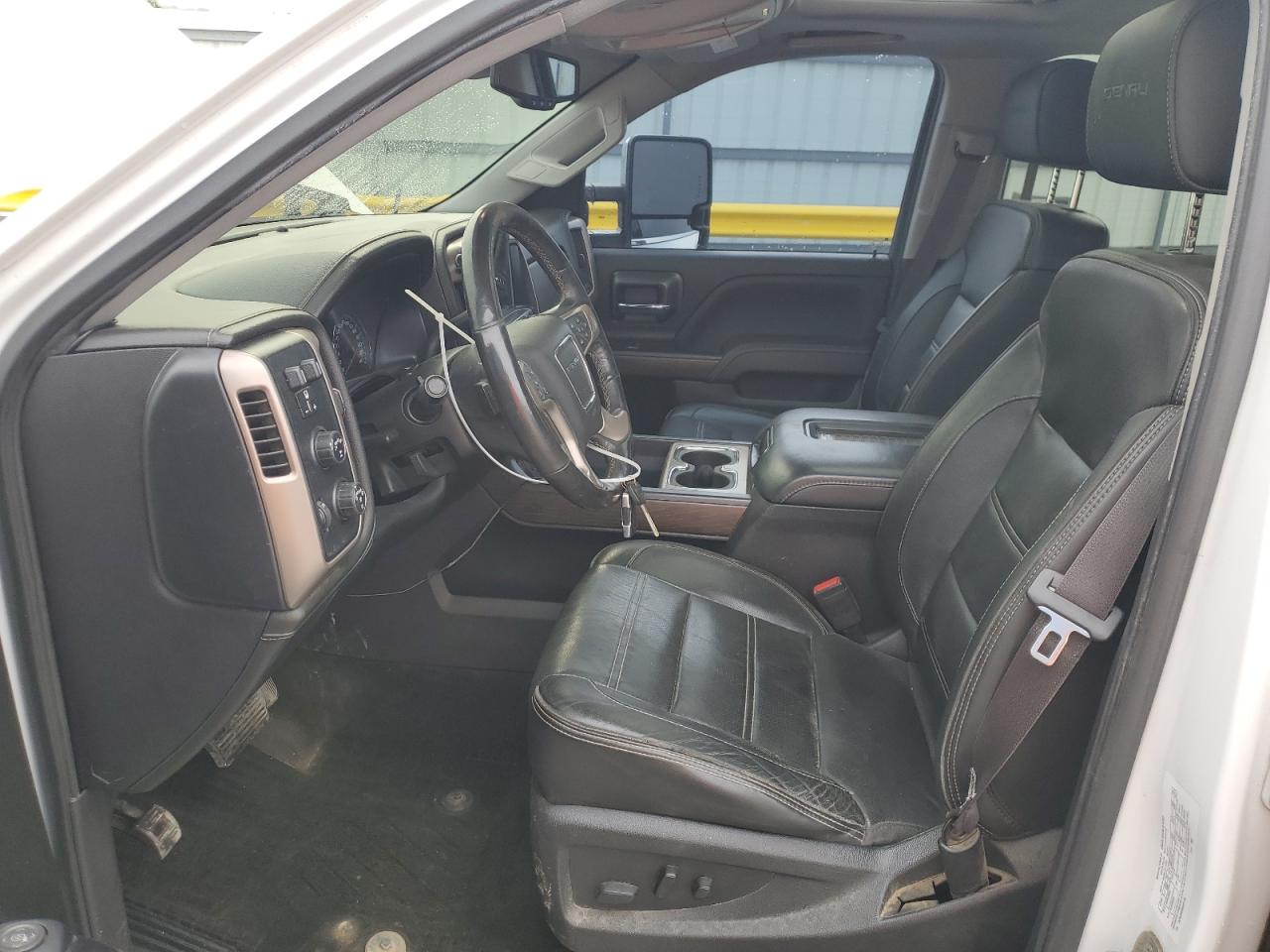 GMC SIERRA K1500 DENALI