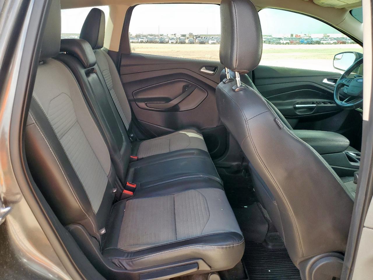 Ford Escape se 2018