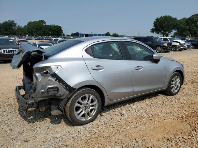 Vin: 3mydlbyv8hy184823, lot: 58830865, toyota yaris 20173