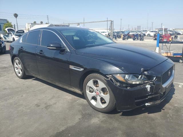 2018 JAGUAR XE SAJAR4FX1JCP33598