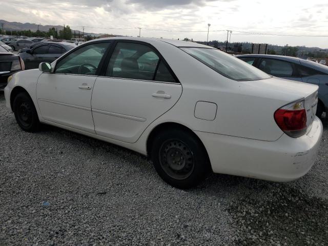 TOYOTA CAMRY LE 2005 white  gas 4T1BE32K45U635146 photo #3