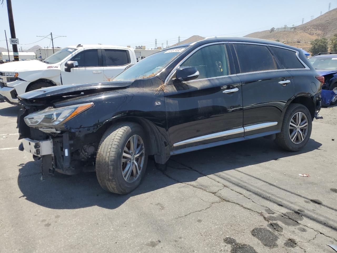 INFINITI QX60 LUXE