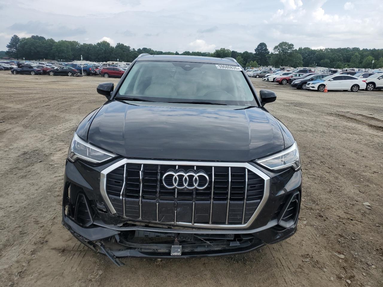 AUDI Q3 PRESTIGE S-LINE