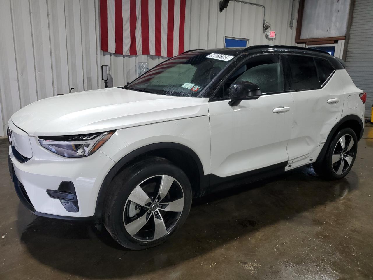 VOLVO XC40 RECHARGE CORE