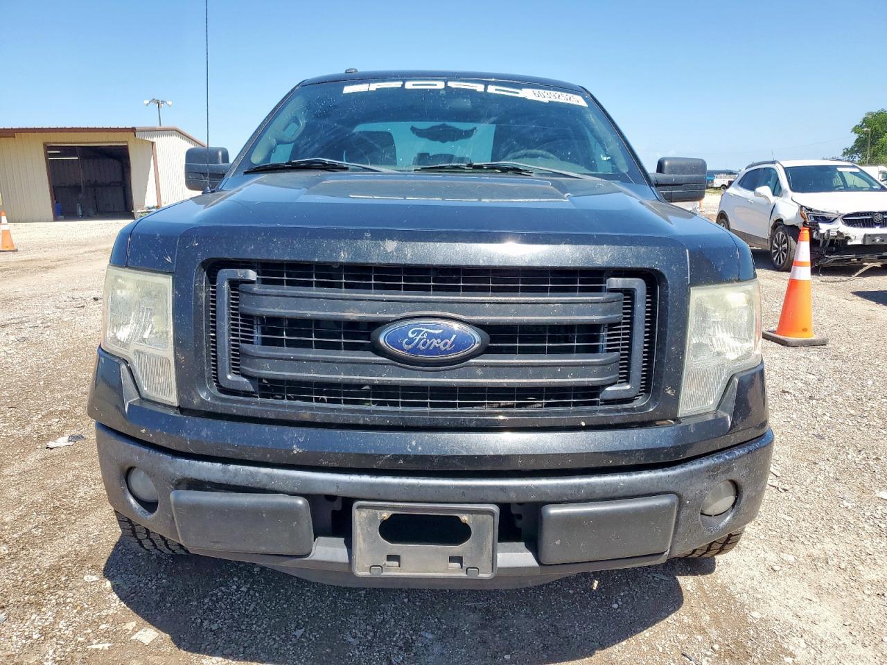 FORD F-150 SUPER CAB