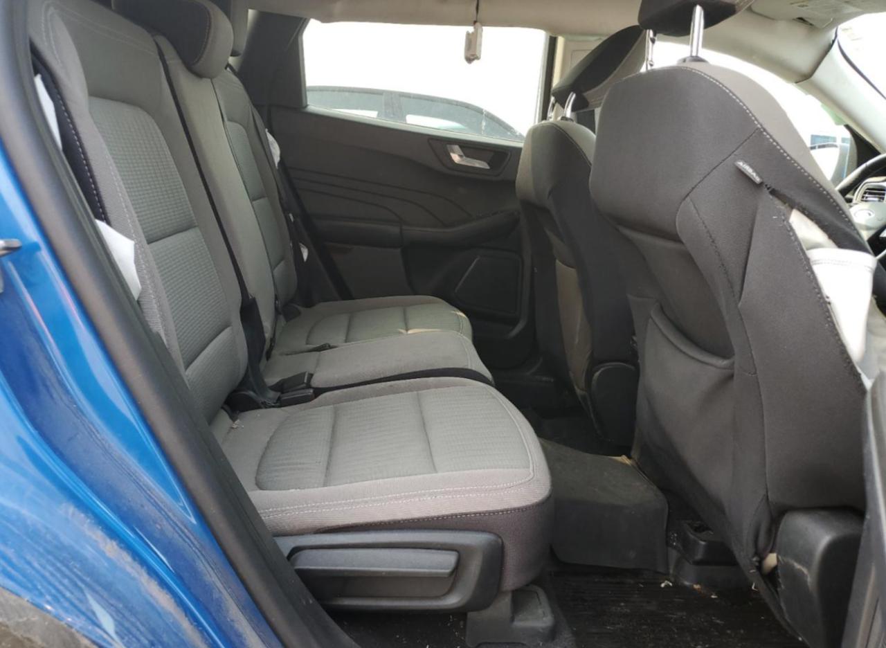 Ford Escape se 2021
