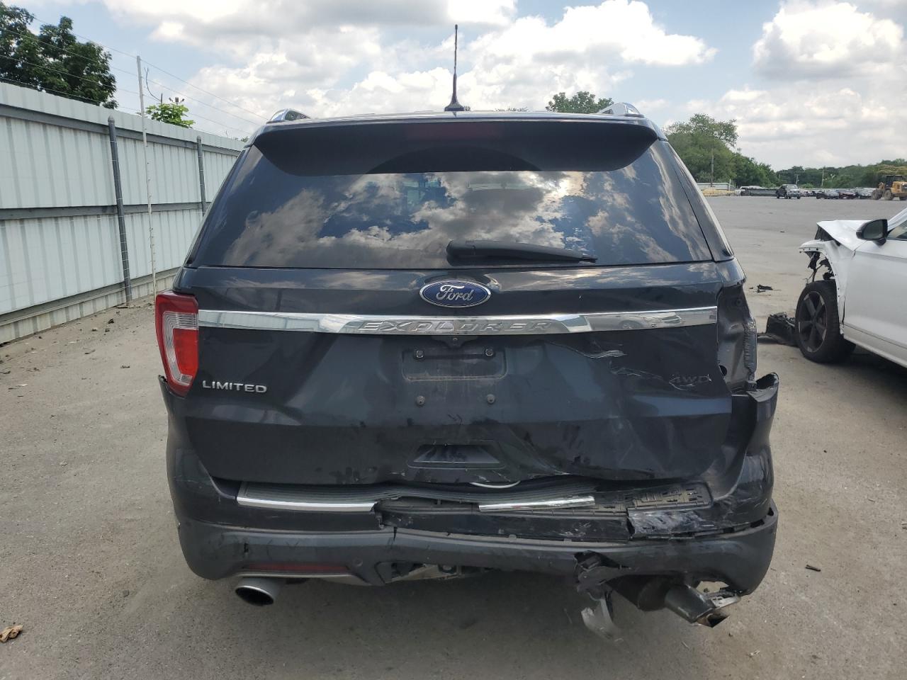 FORD EXPLORER LIMITED