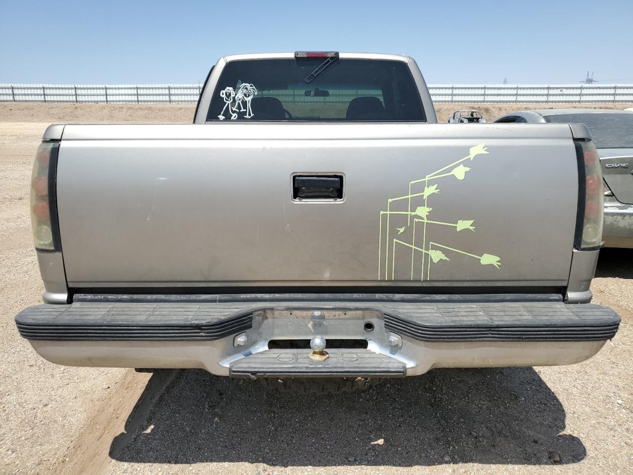 Lot #3284699965 1999 CHEVROLET GMT-400 C1