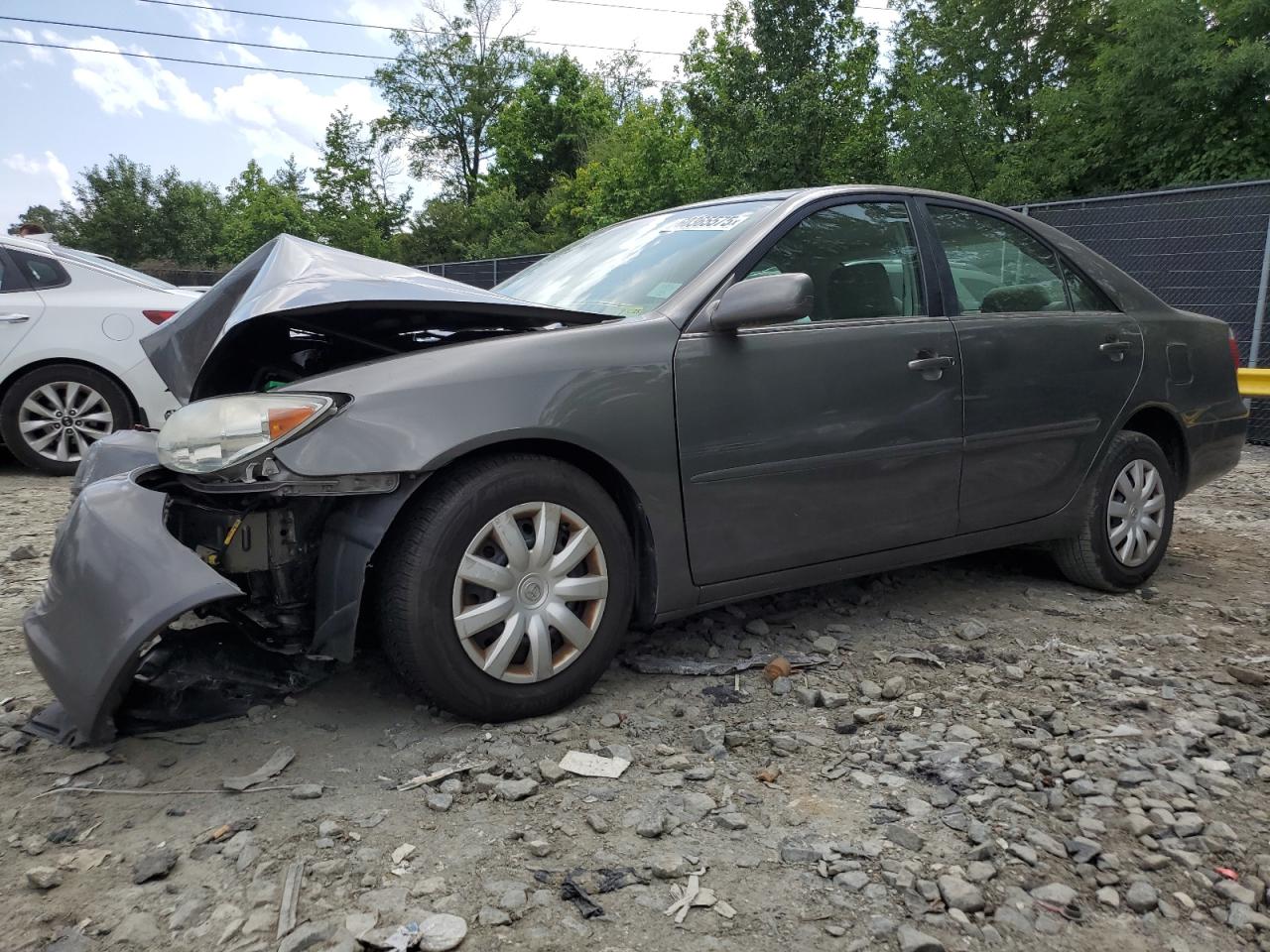 Toyota Camry le 2005