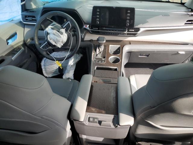 2021 TOYOTA SIENNA XLE 5TDYRKEC3MS066228