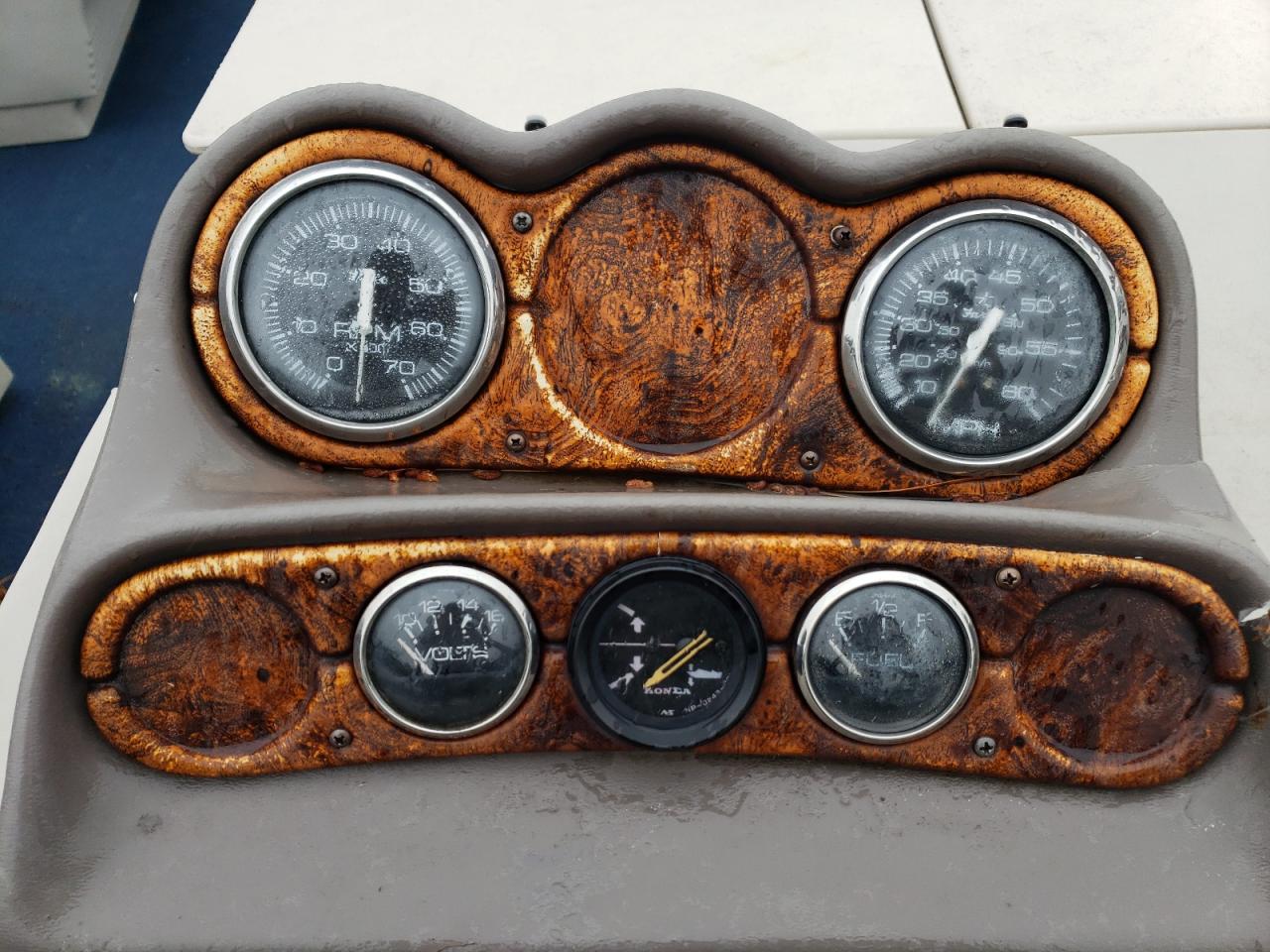 Lot #3191511998 1998 CRESCENT PONTOONIII