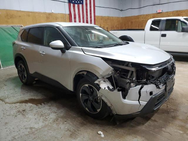 Vin: 5n1bt3bb3rc751584, lot: 61016755, nissan rogue sv 20244