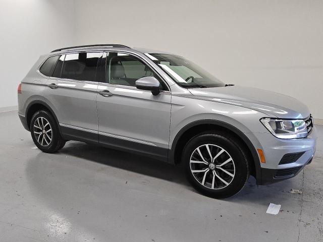 Vin: 3vv2b7ax2lm083361, lot: 62054765, volkswagen tiguan se 20204
