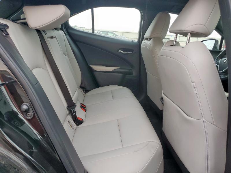 2020 LEXUS UX 200 JTHX3JBH8L2021412