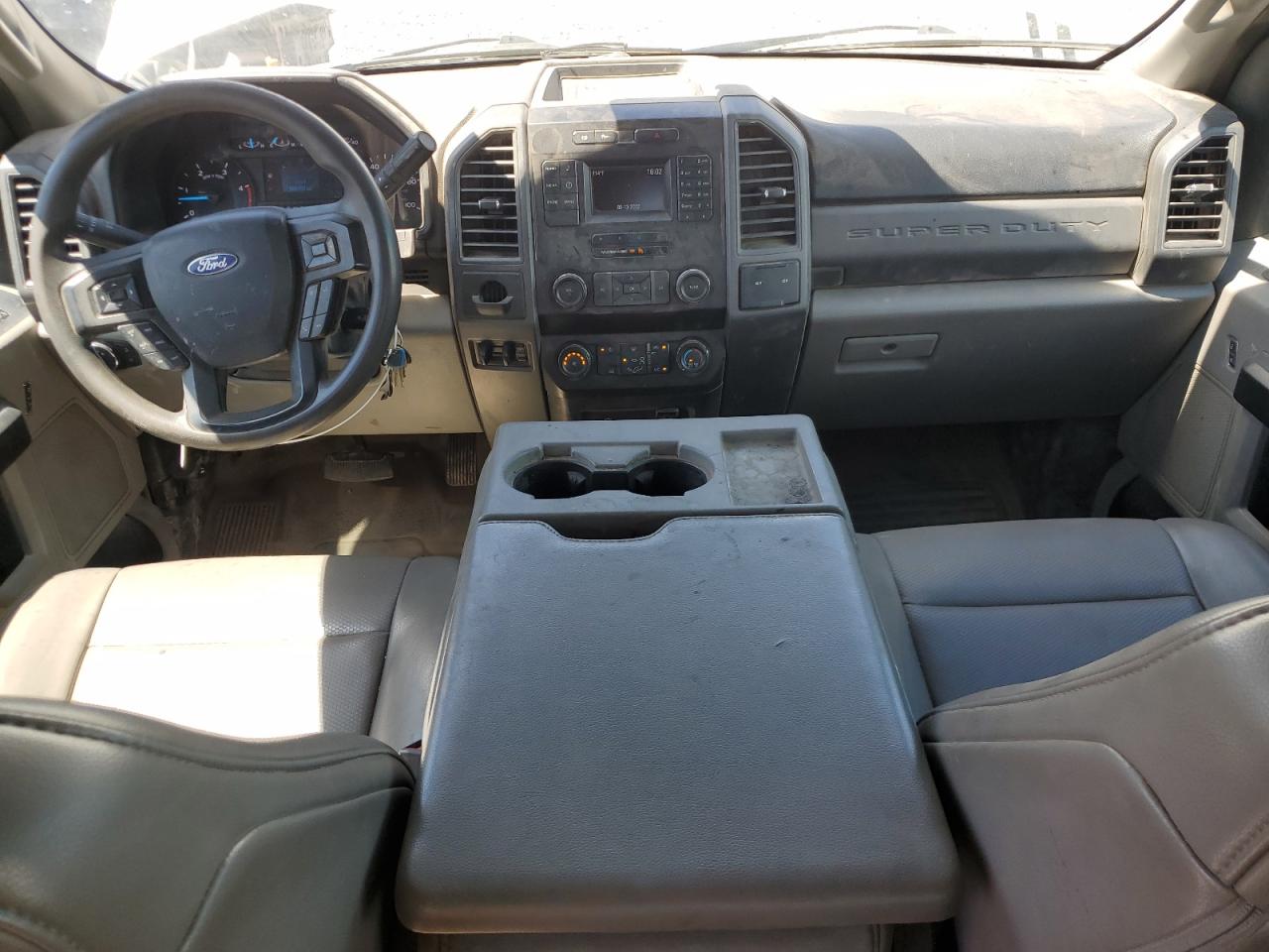 FORD F-350 SUPER DUTY