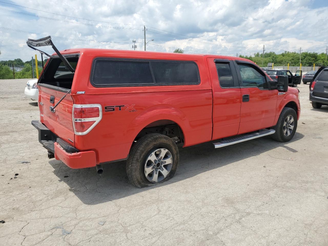 FORD F-150 SUPER CAB