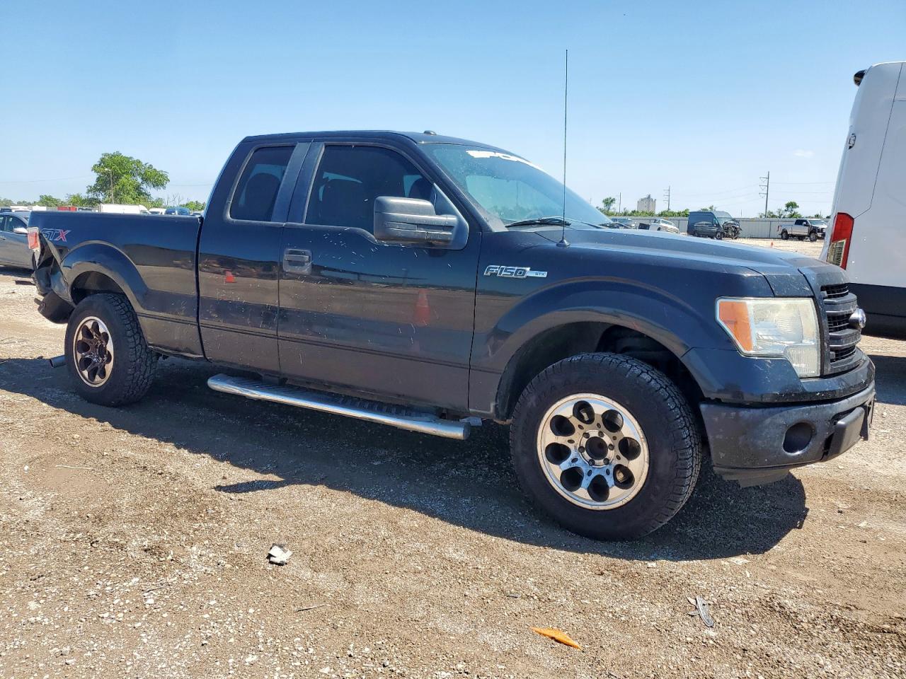 FORD F-150 SUPER CAB