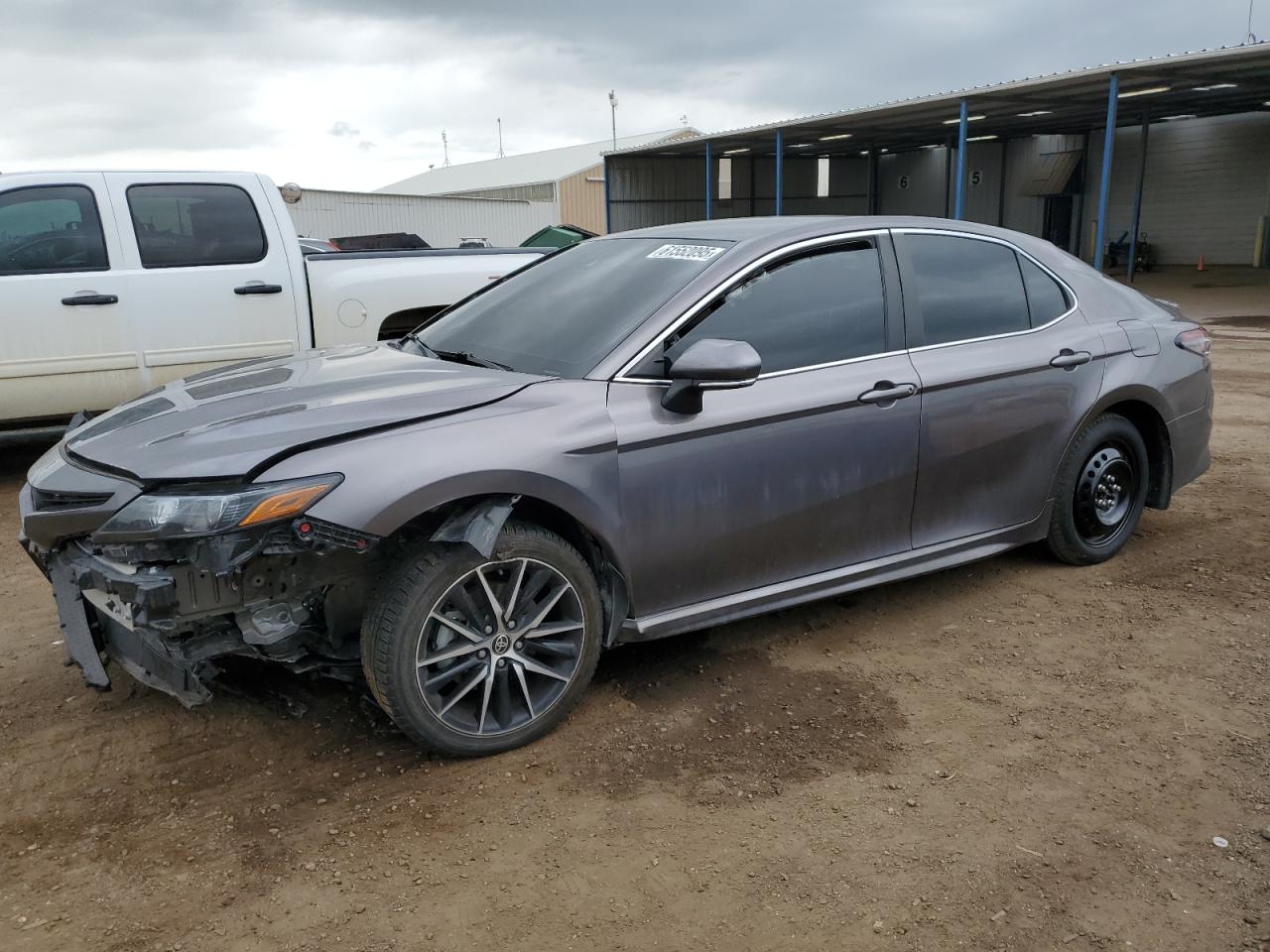 TOYOTA CAMRY SE