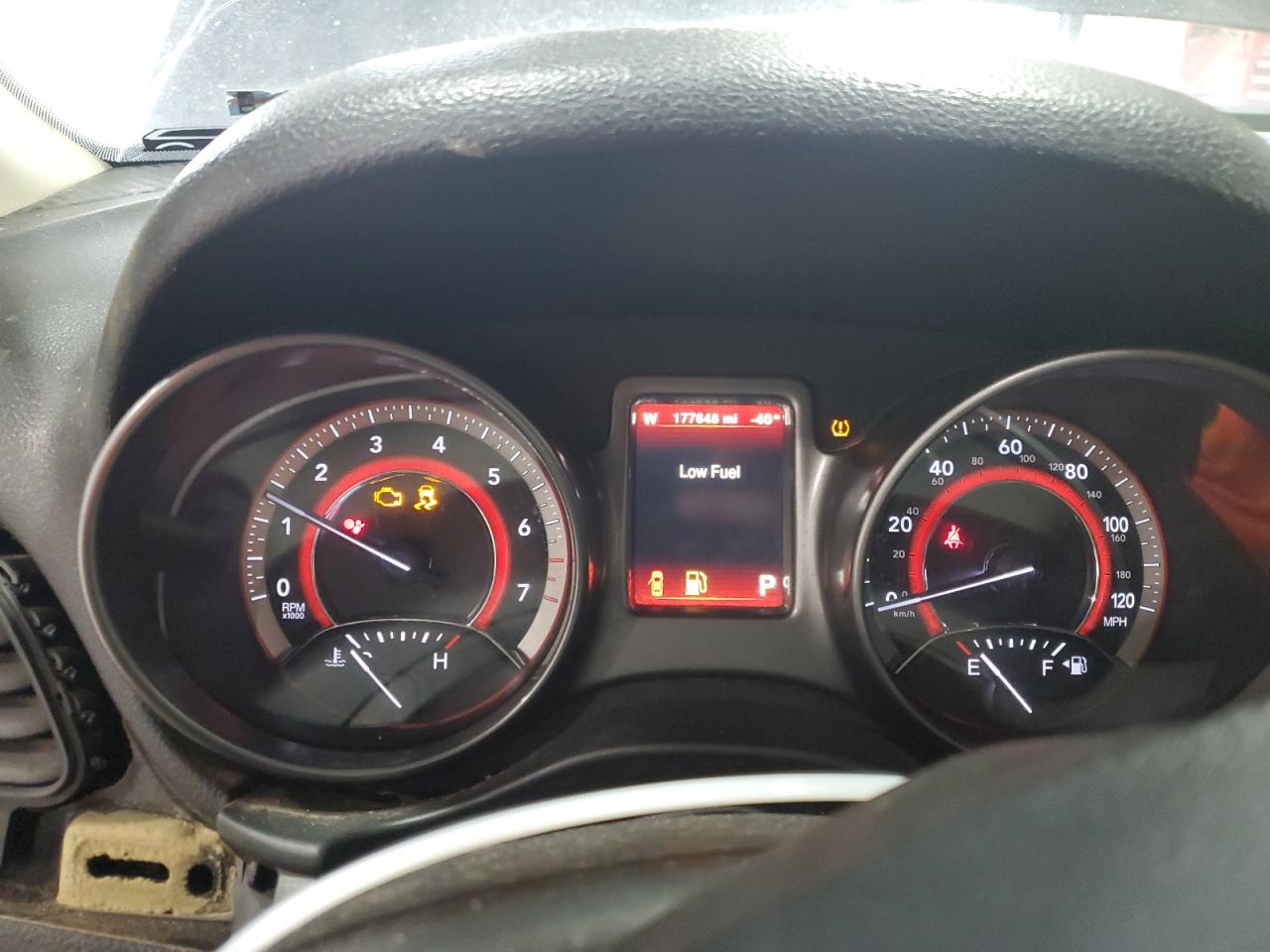 DODGE JOURNEY CROSSROAD