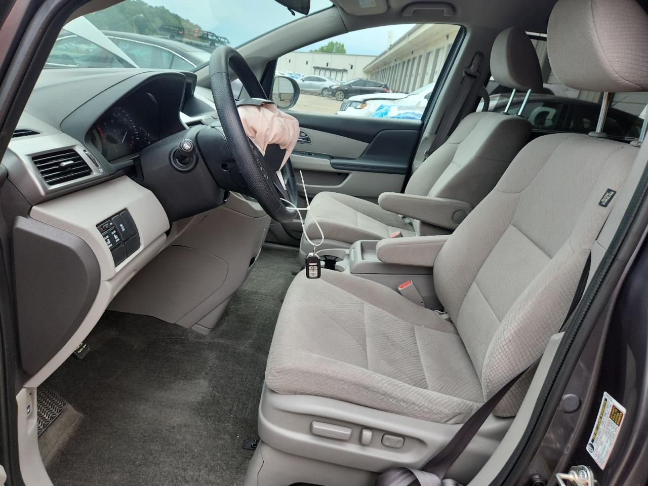 Lot #3216912273 2017 HONDA ODYSSEY EX