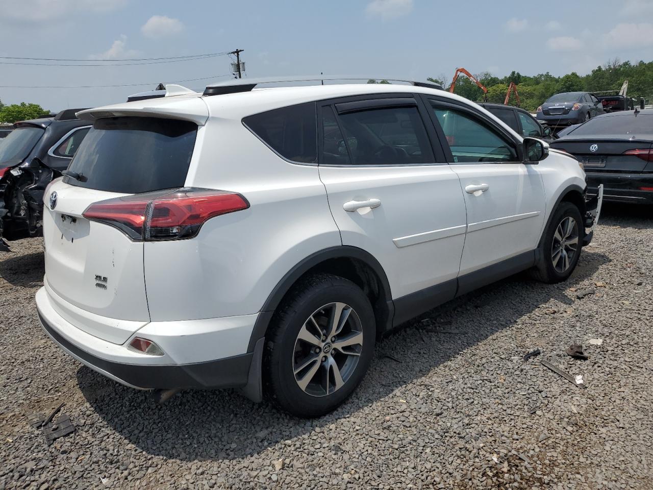 TOYOTA RAV4 XLE