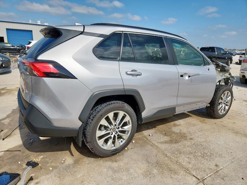 Vin: 2t3c1rfvxmc170581, lot: 58327005, toyota rav4 xle premium 20213
