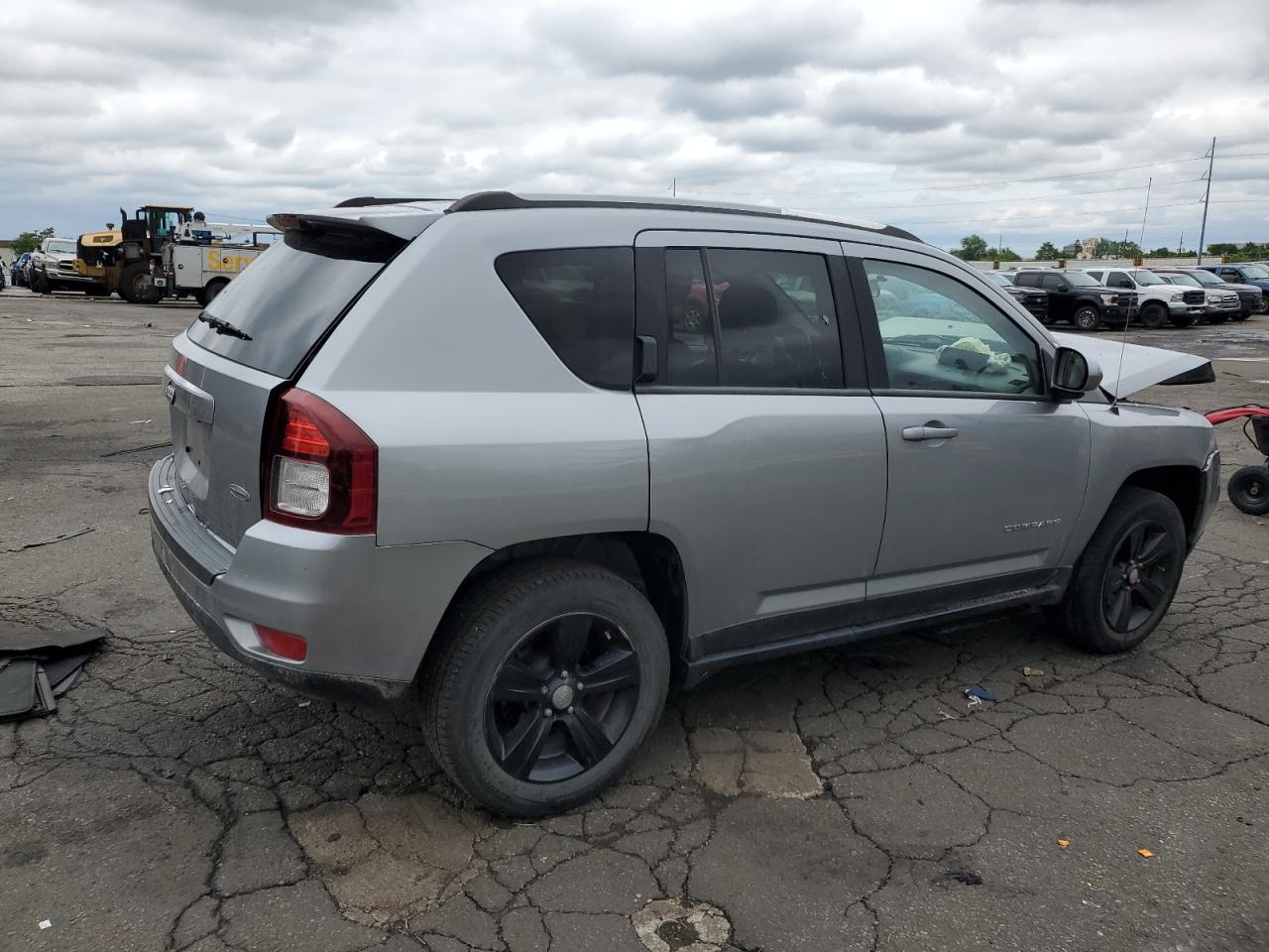 JEEP COMPASS LATITUDE