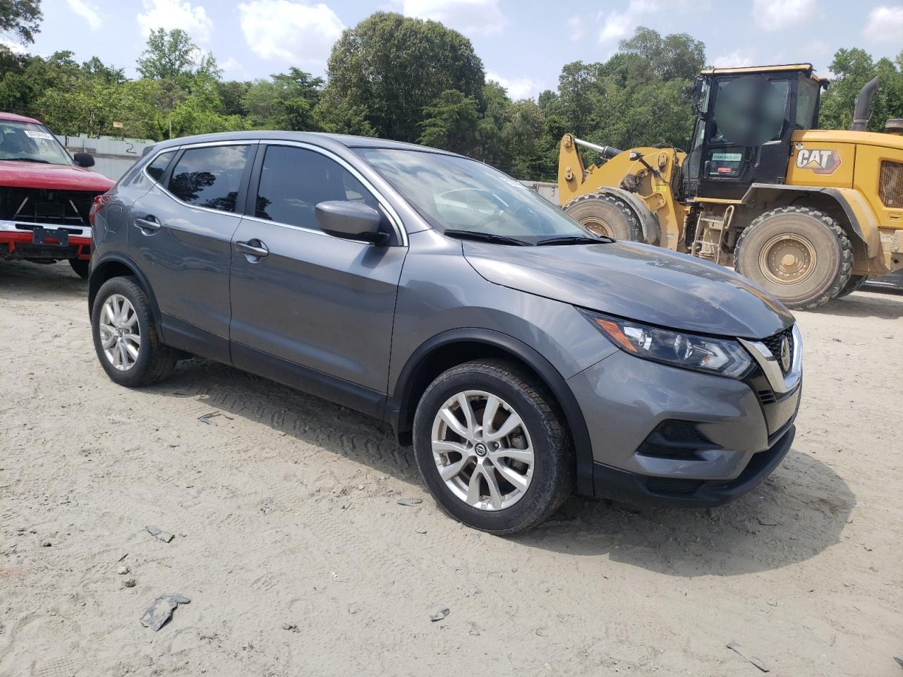 NISSAN ROGUE SPORT S