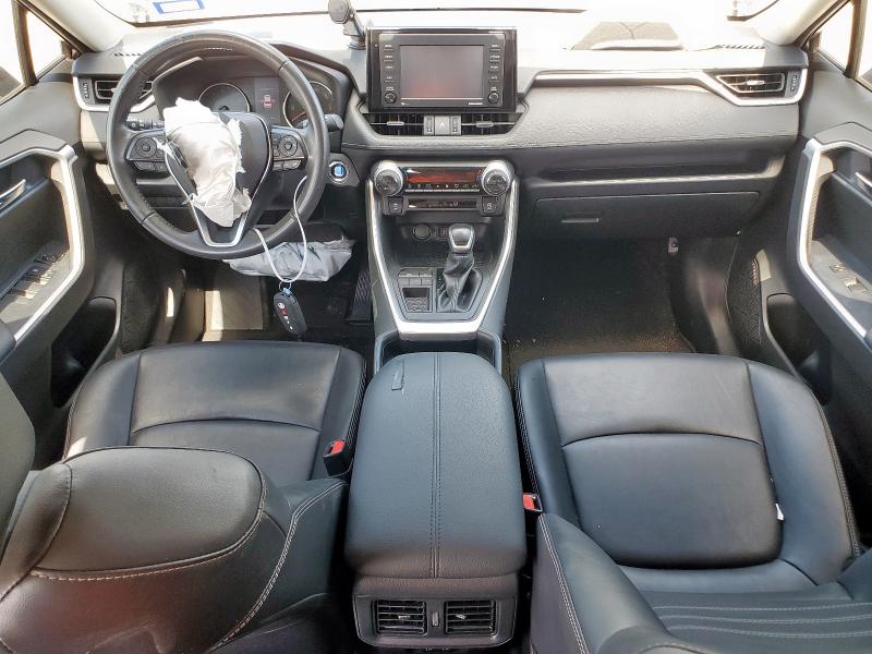 2021 TOYOTA RAV4 XLE P JTMC1RFV8MD065095