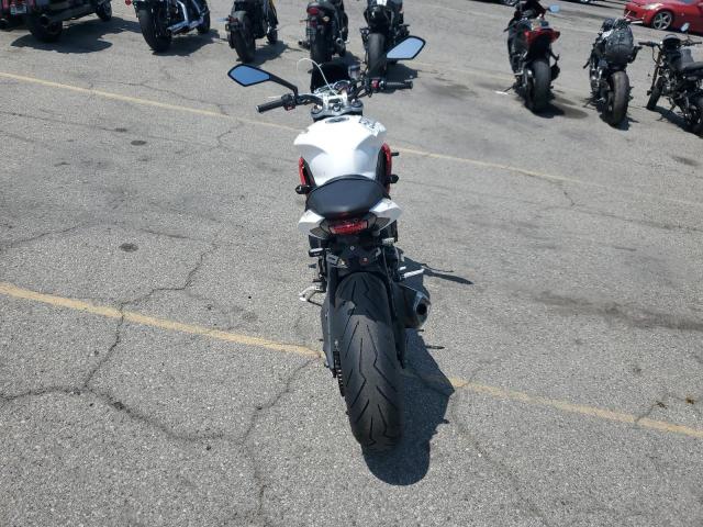 2017 TRIUMPH MOTORCYCLE STREET TRI SMTL03NE3HT779036