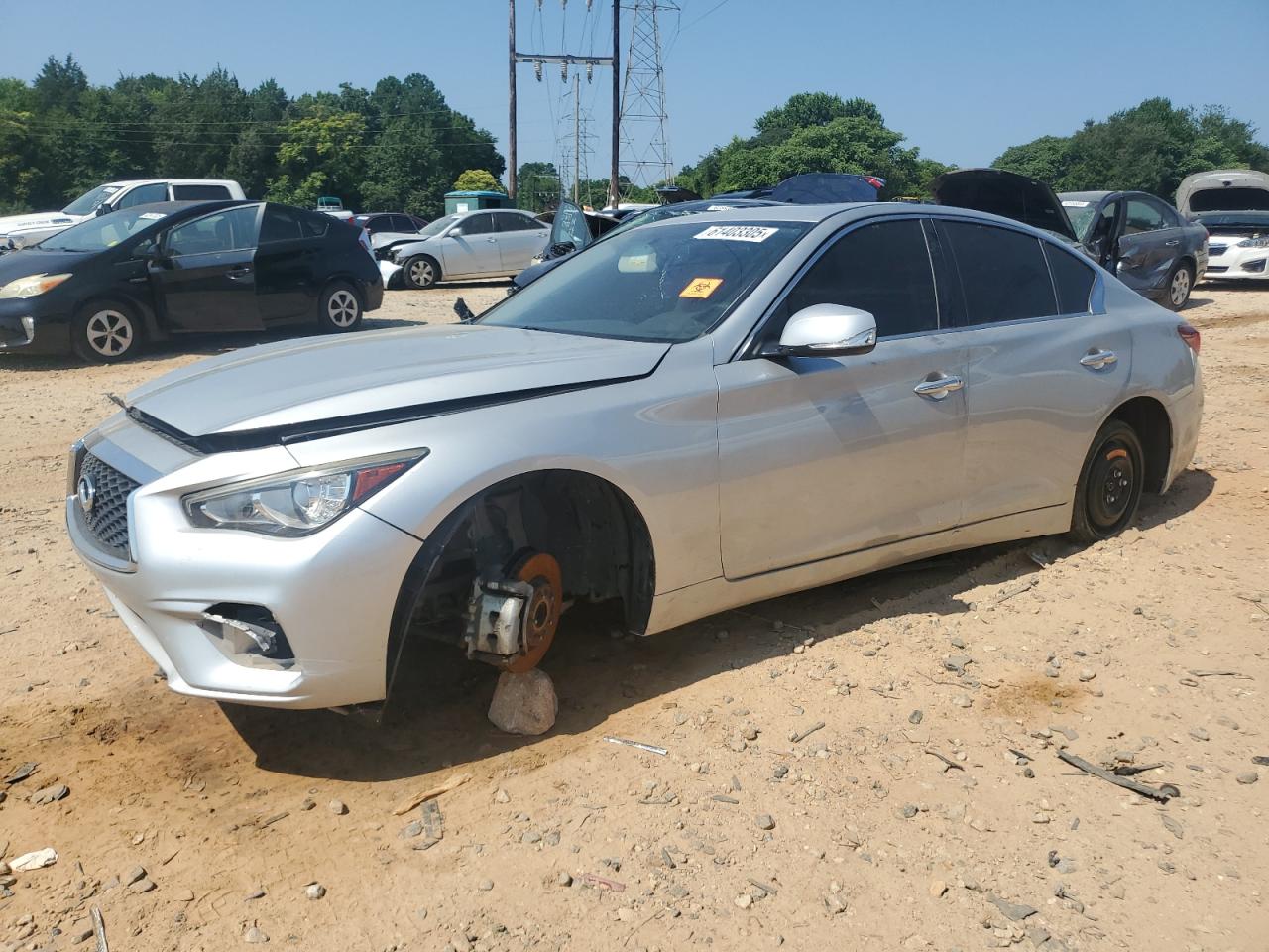 INFINITI Q50 LUXE
