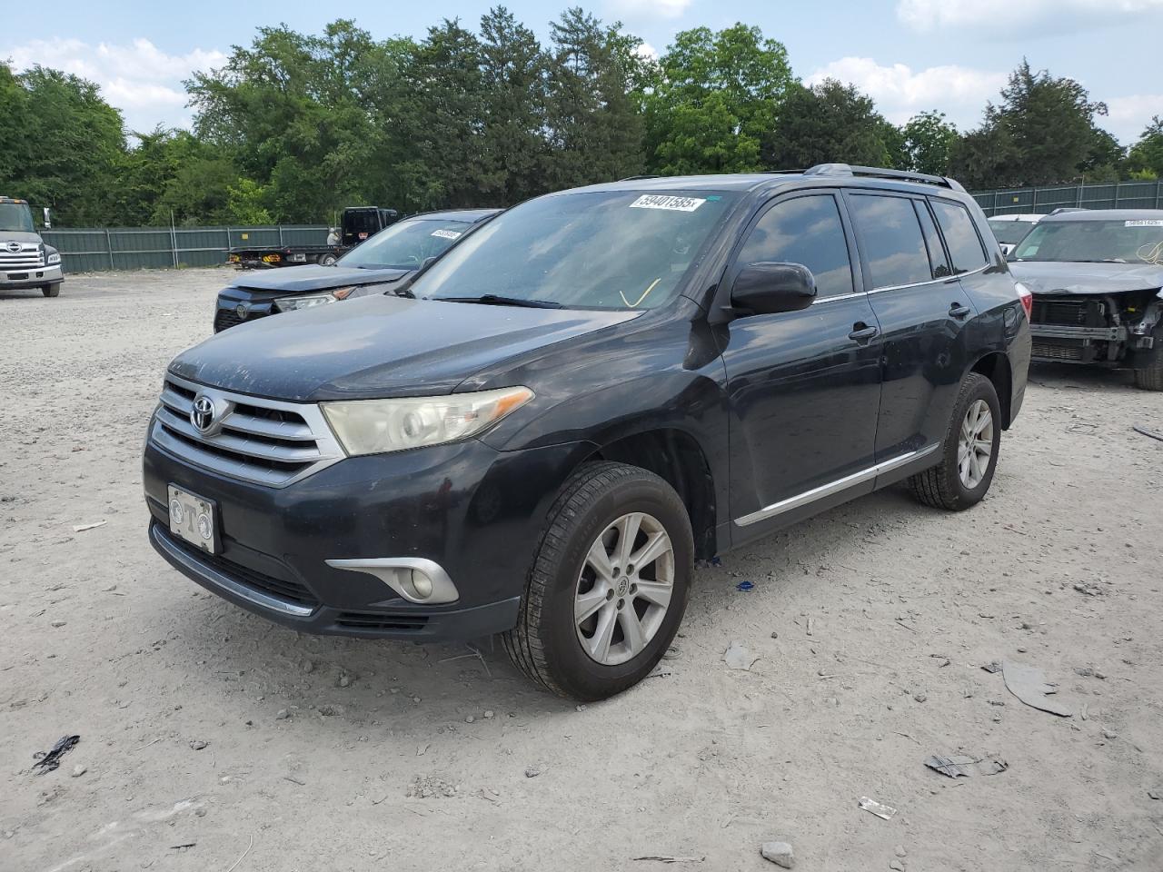 TOYOTA HIGHLANDER BASE